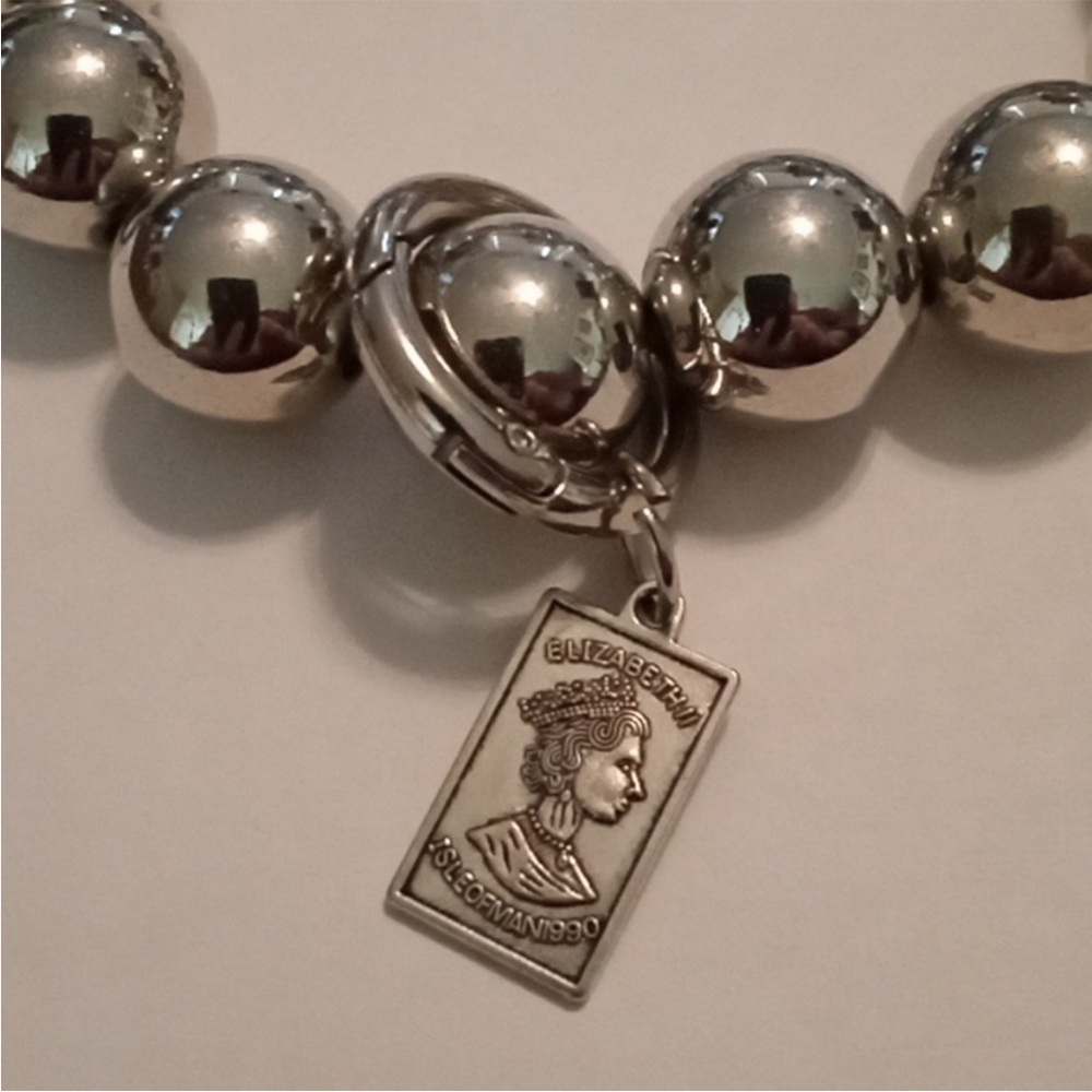 Stretch Bracelet - Picture 2 of 2